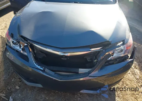 2013 Acura Ilx 2.0L из США, поврежденный, VIN 19VDE1F76DE017565